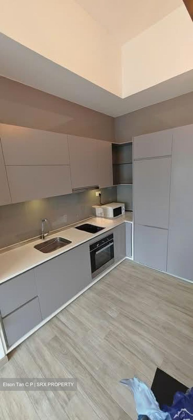 J Gateway (D22), Condominium #547479631